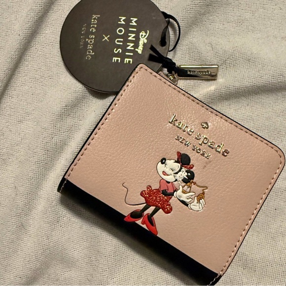 Kate Spade Minnie Mouse Blush Wallet - Picture 1 of 1